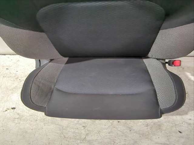 Foto 3ª: Asiento Delantero Derecho Nissan Qashqai 1.3 DIG-T 140CV [HR13DDT] (2013)