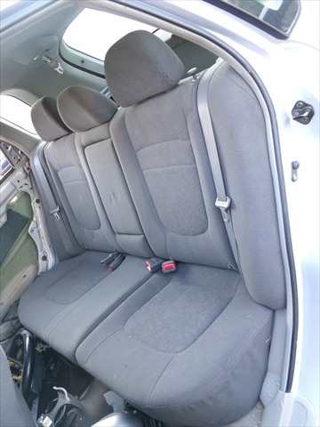 Foto 2ª: Asientos Traseros Kia Cerato 2.0 CRDI 2004-2009 [D4EA] (2005)