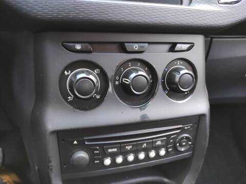 Mando Calefacción A. A. Citroen C3 8HR