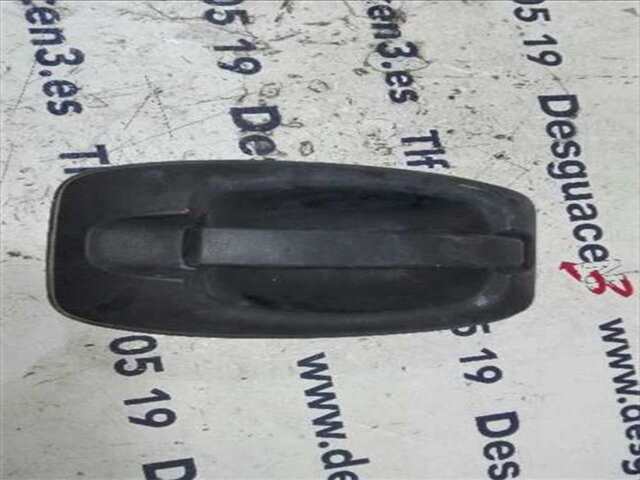 Maneta Exterior Delantera Derecha Iveco Daily 2.3 FG H3 BATALLA 3300 35 S... [2.3 LTR. - 107 KW DIESEL]