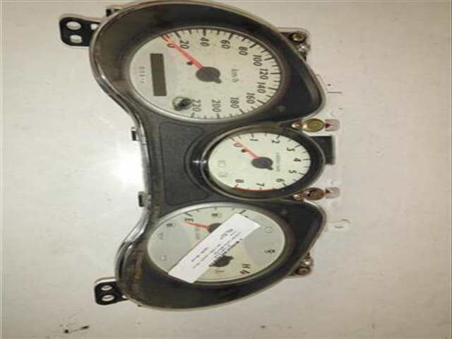 Cuadro de Instrumentos Toyota Rav4 1800