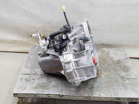 Foto 3ª: Caja Cambios Dacia Duster TCE 130 EXPRESSION