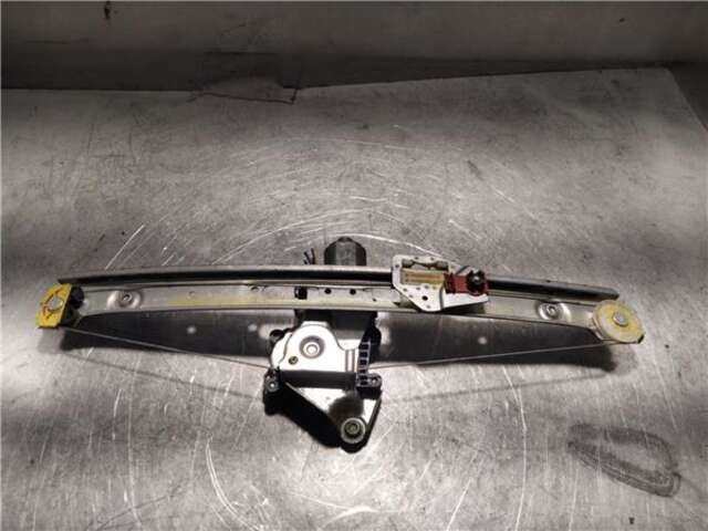 Foto 2ª: Elevalunas Eléctrico Trasero Derecho Bmw Serie 3 315 2.0 320D [2.0 LTR. - 110 KW 16V DIESEL CAT] [204D4]