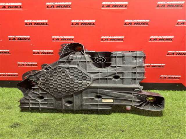 Foto 4ª: Deposito AdBlue Citroen Jumpy 1.5 BLUEHDI 100 102CV 75KW FURGONETA [YHR (DV5RUCD)] (2020)