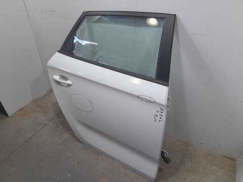 Foto 2ª: Puerta Trasera Derecha Kia Carens 1.7 CRDI 116CV 85KW [D4FD] (2016)