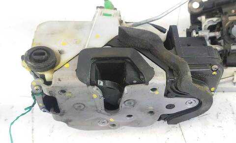 Cerradura Puerta Trasera Derecha Opel Astra 1.7 CDTI 35)