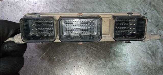 Foto 3ª: Centralita Motor ECU Nissan Juke 1.6 N-CONNECTA [1.6 LTR. - 86 KW 16V CAT]