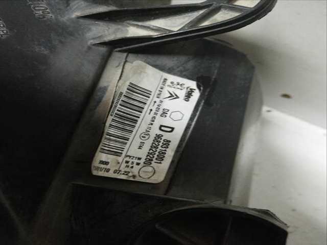 Foto 2ª: Faro Derecho Peugeot Partner 9H02 FURGON (2010)