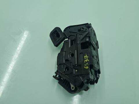 Cerradura Puerta Trasera Derecha Volkswagen Golf ADVANCE 116CV 85KW
