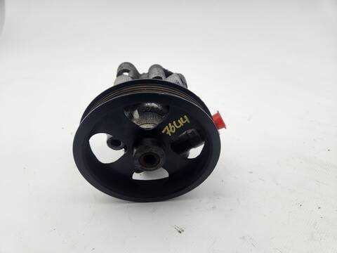 Bomba de Direccion Toyota Rav4 2.0 D-4D EXECUTIVE 4X4 2003 ) 116CV 85KW