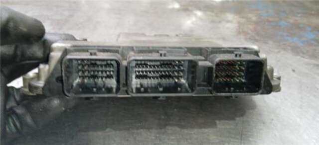Foto 3ª: Centralita Motor ECU Renault Scenic 1.9 AUTHENTIQUE [1.9 LTR. - 88 KW DCI DIESEL] (JM)(2003-_) [F9QB800]