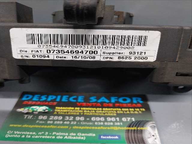 Foto 3ª: Mando Multifuncion Citroen Jumper 2.2 D JR CFMX33L2H2120 [D-4HU] (2010)