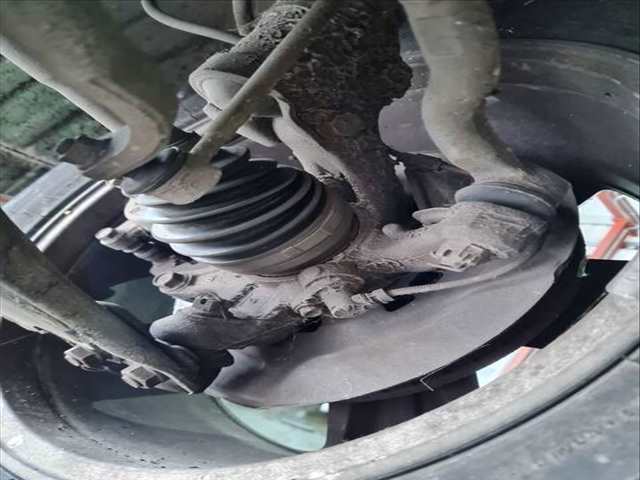 Mangueta Delantera Derecha Toyota Rav4 2.0 D-4D EXECUTIVE 4X4 2003 ) 116CV 85KW