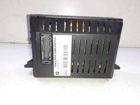 Foto 3ª: Pantalla Multifuncion Opel Corsa 1.3 16V CDTI CAT Z 13 DTH - L4I) 90CV 66KW [Z13DTH] (2009)