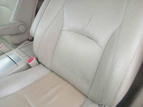 Foto 3ª: Asientos Traseros Lexus RX 400H 211CV 155KW [3MZ-FE] (2005)