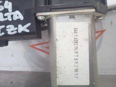 Foto 3ª: Elevalunas Manual Trasero Izquierdo Lancia Delta STEEL 105CV 77KW [944A3000] (2011)