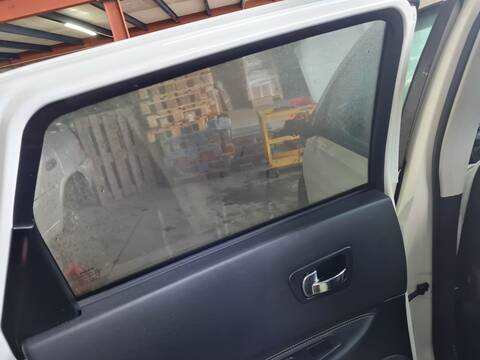 Elevalunas Manual Trasero Izquierdo Nissan Qashqai TEKNA PREMIUM 4X4 150CV 110KW