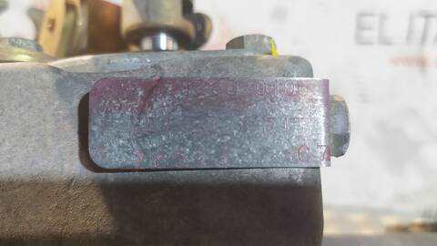 Foto 3ª: Caja Cambios Mercedes Vito 108 D 638.164) 79CV 58KW [601D23] (1997)