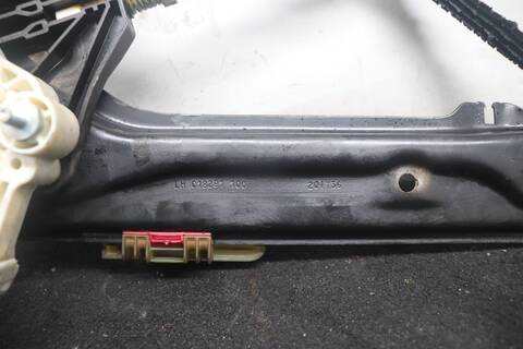 Foto 2ª: Elevalunas Eléctrico Delantero Izquierdo Bmw X6 3.0 D 258CV 190KW AUT. F16) N57D30A (2014)