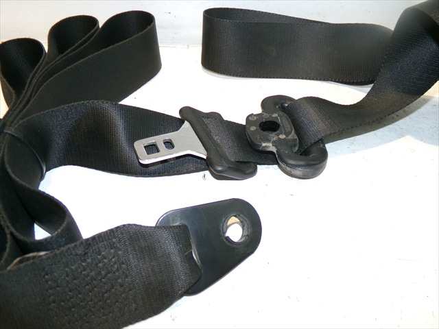 Foto 3ª: Cinturón Delantero Izquierdo Ford Focus 1.8 TDCI 1998-2004 [FFDA] (2003)