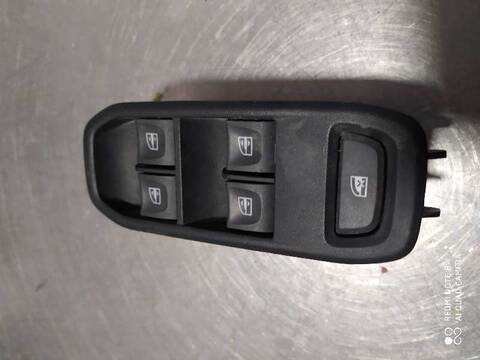 Botonera Elevalunas Dacia Duster SL 2019 150CV 110KW