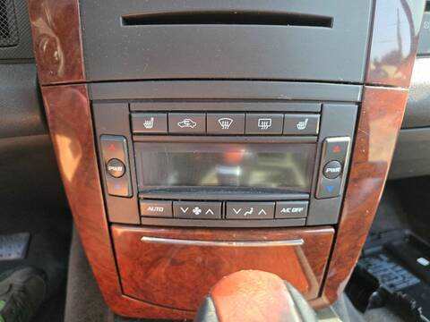 Mando Climatizador Cadillac SRX LY7 AUT.
