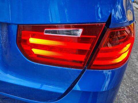 Foto 2ª: Piloto Portón Derecho Bmw Serie 3 315 330D 258CV 190KW [N57D30A] (2012)