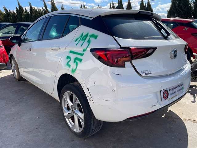 Foto 2ª: Paragolpes Trasero Opel Astra 1.4 G 125cv [D14XFL] (2019)
