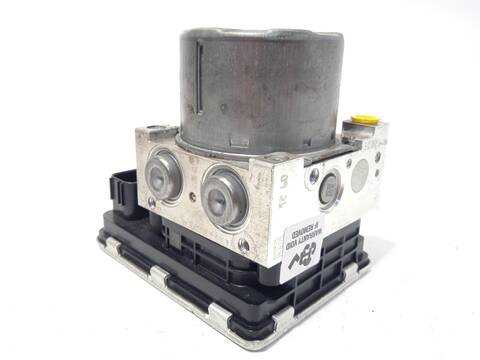 Foto 2ª: Abs Ford Focus ST-LINE 125CV 92KW [B7DA] (2018)