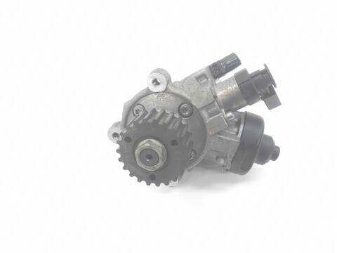 Foto 3ª: Bomba Inyeccion Volkswagen Scirocco R-LINE BMT (2014)