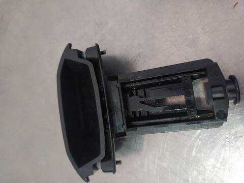 Foto 3ª: Freno de Mano Mercedes Clase C 160 C 220 CDI BLUEEFFICIENCY 204.302) COUPE 170CV 125KW [651911] (2011)