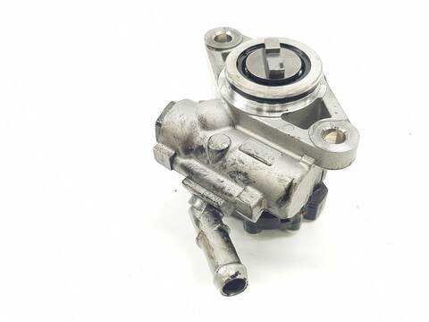 Foto 2ª: Bomba de Direccion Iveco Daily 3.0 D 146CV 50KW [F1CFL4116] (2011)