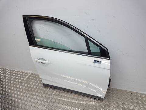 Foto 3ª: Puerta Delantera Derecha Renault Clio INTENS (2019)