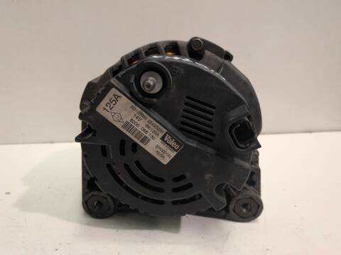 Foto 2ª: Alternador Nissan Primastar CAJA CERRADA BATALLA CORTA 2 7T 101CV (2001)