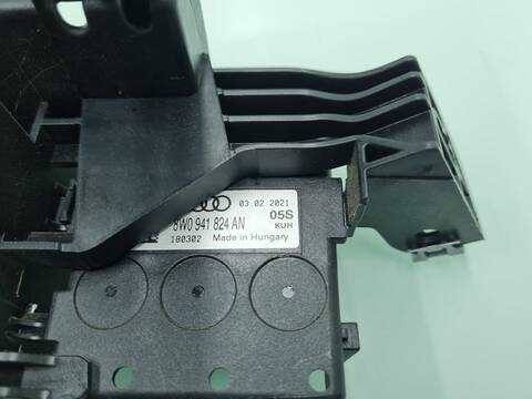 Foto 2ª: Caja Reles Fusibles Audi Q5 35 TDI QUATTRO ADVANCED 163CV 120KW [DTNA] (2021)