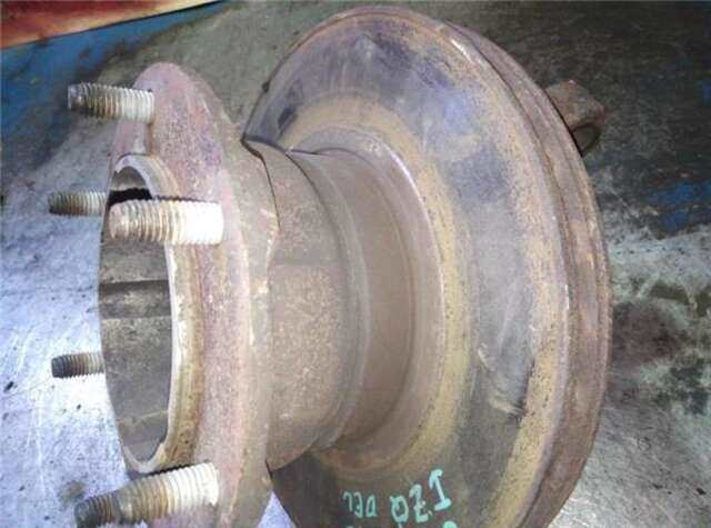Mangueta Delantera Izquierda Ford Transit 2.4TDCI