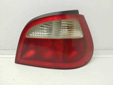 Piloto Trasero Derecho Renault Megane 1.9 DCI DYNAMIQUE 102CV 75KW I FASE 2 CLASSIC LA..)