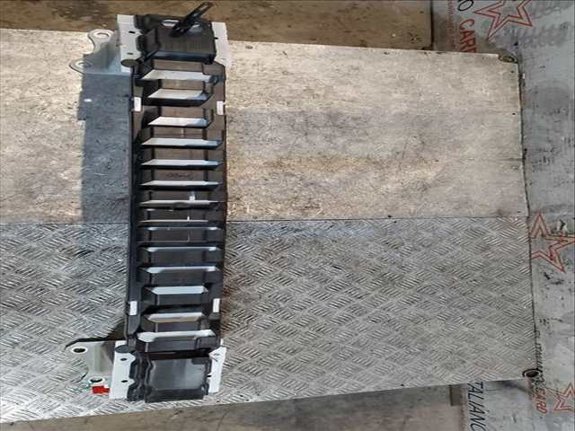 Foto 3ª: Refuerzo Paragolpes Delantero Ford Focus ACTIVE 125CV 92KW [B7DA] (2018)