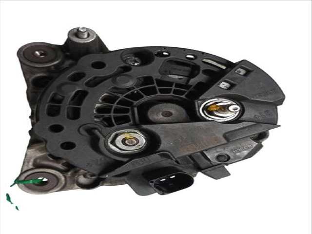 Foto 2ª: Alternador Skoda Rapid 1.6 TDI (2012)