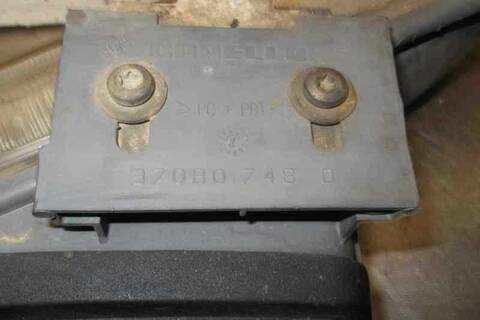 Foto 3ª: Faro Antiniebla Delantero Derecho Peugeot 406 ST BERLINA 110CV 81KW [LFY] (1997)