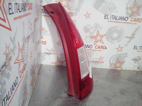 Foto 2ª: Piloto Trasero Derecho Citroen C3 HDI 70 FURIO 68CV 50KW [8HZ] (2006)