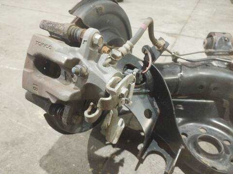 Foto 3ª: Puente Trasero Toyota Prius 1.8 HYBRID ZVW3_) 136CV 100KW [2ZR-FXE] (2012)