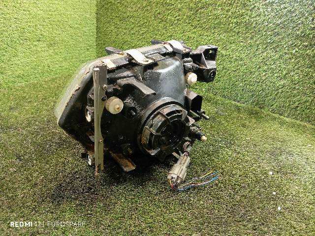Foto 4ª: Faro Izquierdo Nissan Patrol 2.8 TD Y61 TD6 [RD28ETI] (1999)