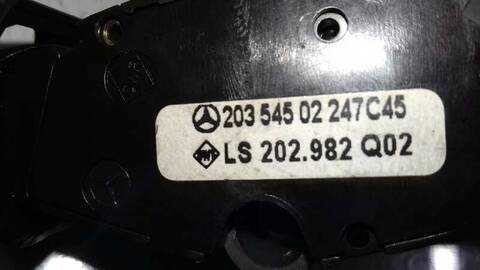 Foto 3ª: Mando Multifuncion Mercedes Clase C 160 2.2 CDI CAT BERLINA 143CV 105KW [OM611962] (2000)