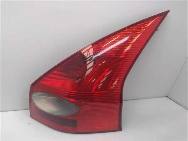 Piloto Trasero Derecho Renault Megane 1.5 DCI KM0F KM0T KM2B) 82CV