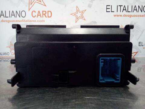 Foto 2ª: Caja Reles Fusibles Citroen C4 SEDUCTION 112CV 82KW [9HR] (2012)