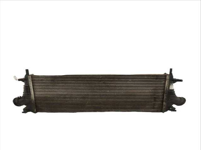 Intercooler Opel Insignia 2.0 CDTI 35)