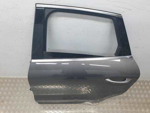 Foto 2ª: Puerta Trasera Izquierda Porsche Macan S DIESEL (2013)