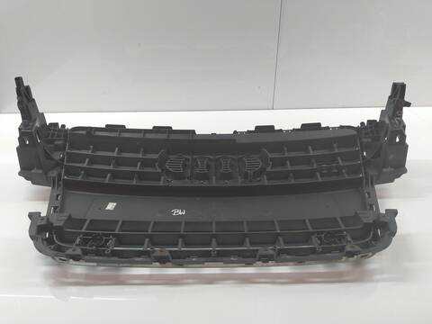 Rejilla Delantera Audi A5 2.0 TFSI 211 CV 155KW