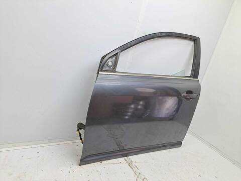Foto 3ª: Puerta Delantera Izquierda Toyota Avensis 1.8 16V CAT BERLINA 129CV 95KW [1ZZFE] (2005)
